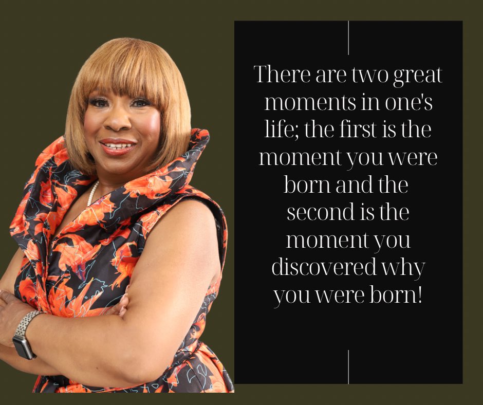 ✨ Two monumental moments: 1. When you're born. 2. When you discover why. 🌟 Finding my calling was a game-changer, turning passion into profession as a coach. What was your turning point? 🔄 Let's share our stories! #FindYourWhy #Leadership