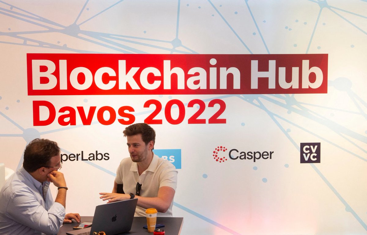 Despite a massive $800 billion crash in the crypto market, blockchain and crypto firms shine at Davos, offering free bitcoin pizza and promoting rapid tech adoption. #Davos2023 #CryptoTrends