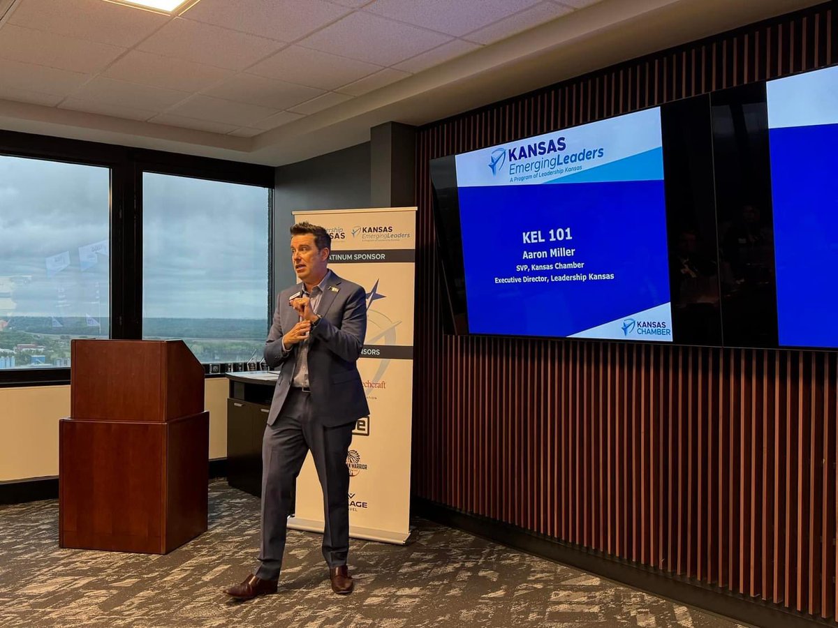 Leadership Kansas tweet media