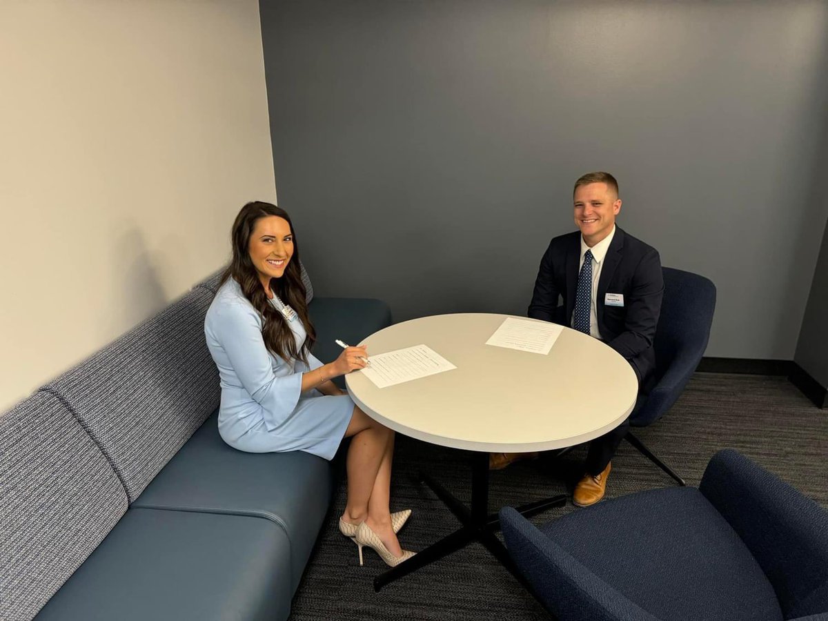 Leadership Kansas tweet media