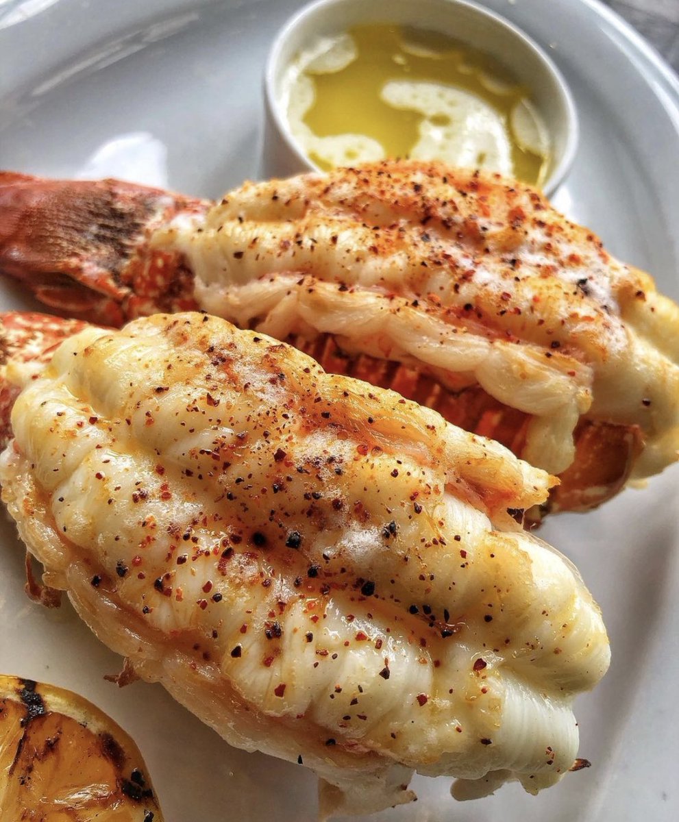 Rate it ! Lobster tail with butter 🧈 🦞!