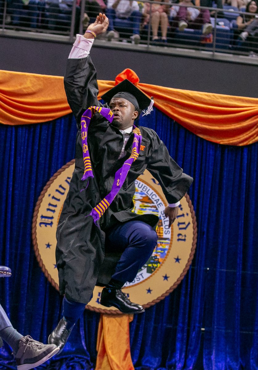 Say it louder for the people in the back! 📣🎓 #UFgrad 🐊 📷 Alan Youngblood Images