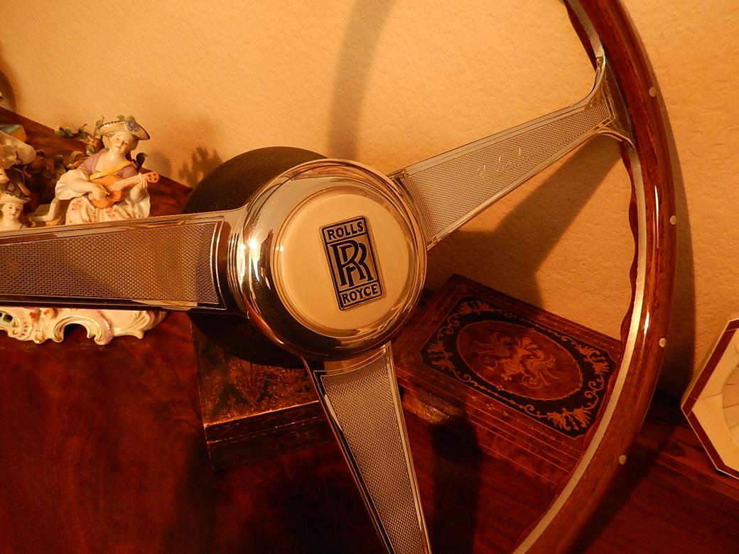 Rolls Royce Corniche III IV Wood Steering Wheel. New NARDI Torino 15?. African Mahogany Wooden Rim with Rivets. Engraved spokes with E. Nardi signature on the right spoke. Original manufactured NOS Rolls Royce hub. wood-steering-wheels.com/136-rolls-royc…