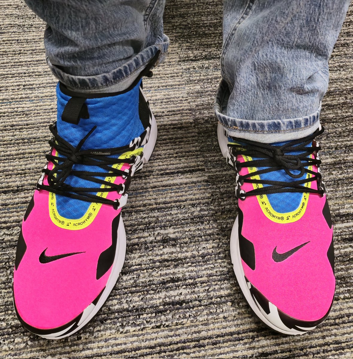 Start of a new week. Pulled out the the Acronym Air Presto Mid Utility 'Racer Pink'.  To me, one of the better color ways. #Nike #presto #SNKRS #sneakerhead #KOTD #yoursneakersaredope #wearyoursneakers