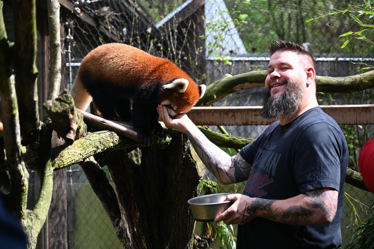 In case you missed it! We welcomed Kevin Owens of @WWE to our Zoo when they were in Pittsburgh for their show. Thank you again for the great visit, @FightOwensFight!