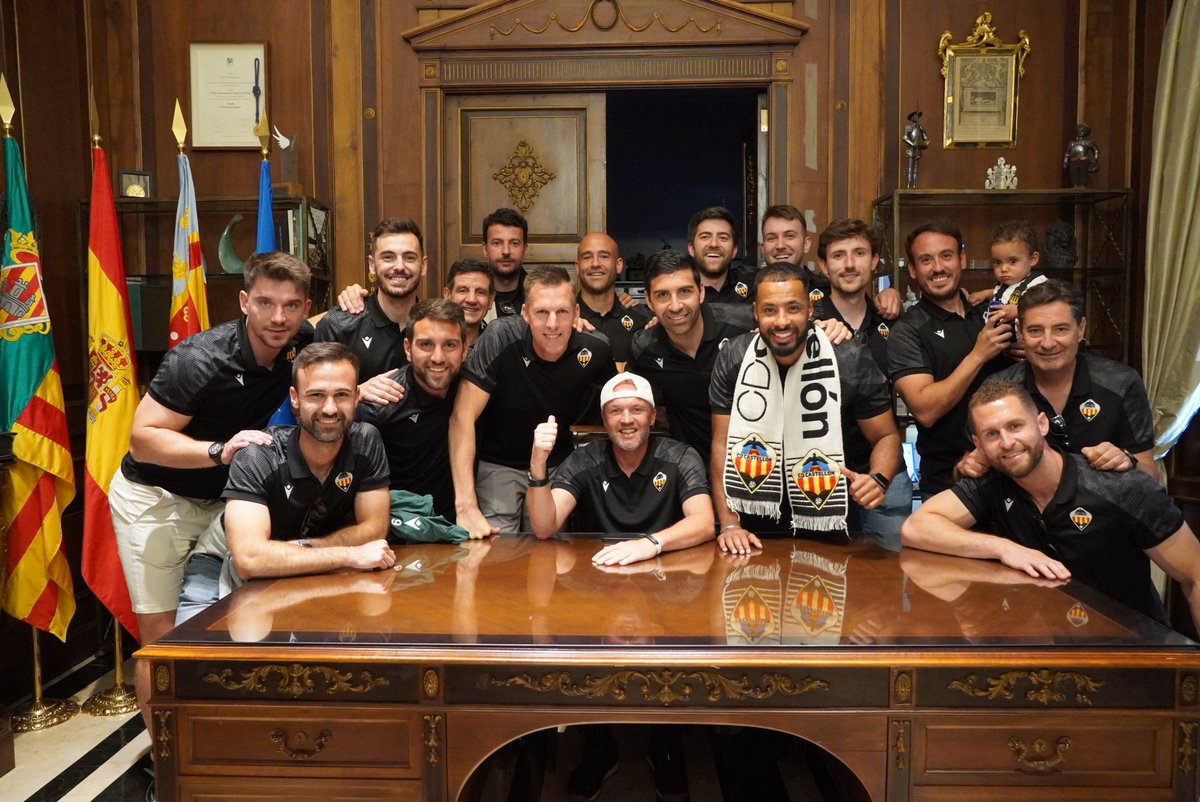 CDCastellon's tweet photo. 🖤 Los hombres de negro 🖤

#PPO👂 https://t.co/h1p7YyKHeD