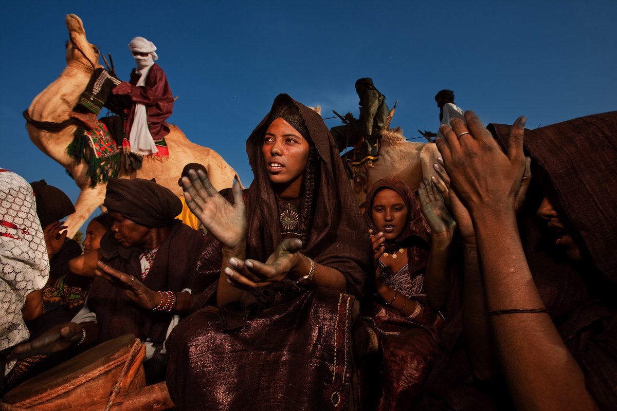 Tuareg birth celebration. Brent Stirton, 2011.
