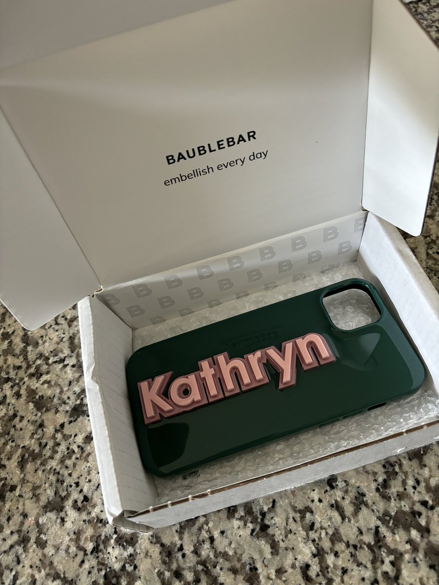 my baublebar case that i won arrived and it’s so cute 🥰