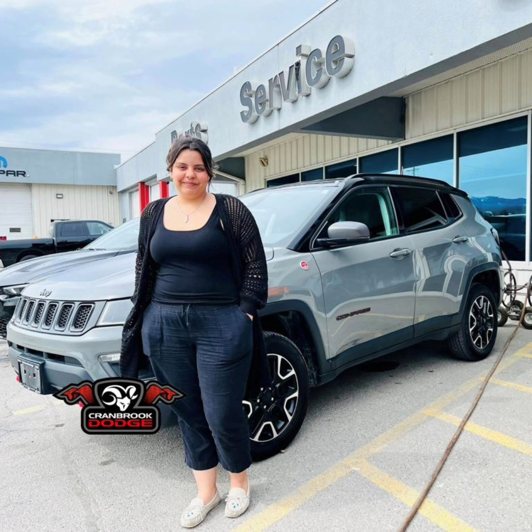 Congratulations to Erica on her new #Jeep Compass! #CranbrookDodge #JeepCompass #JeepLife #ItsAJeepThing #WelcomeToTheJeepFamily #CrestonBC