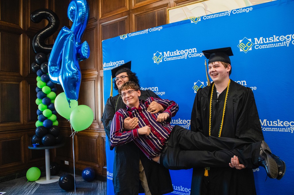 Muskegon Community College tweet media