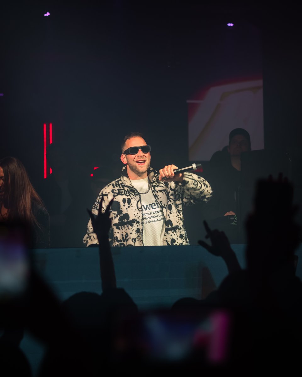 The vibes this weekend were beyond unmatched. Thank you to all who came out to DPRTMNT.

Bottle service - dprtmnt.com

DM us 'DPRTMNT' to subscribe for SMS updates on future events