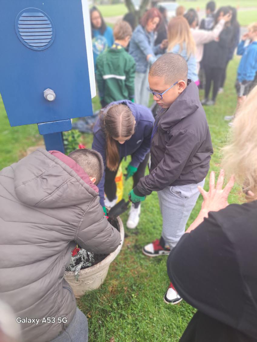 CMS Friday Friends (@cmsfrifriends) on Twitter photo Fridays Friends learning about landscaping and planting the CMS flower pots today! <a href="/ColoniaMiddle/">Colonia Middle School</a> <a href="/J_Massimino/">Joseph Massimino, Ed.D.</a> Fridays Friends learning about landscaping and planting the CMS flower pots today! <a href="/ColoniaMiddle/">Colonia Middle School</a> <a href="/J_Massimino/">Joseph Massimino, Ed.D.</a>