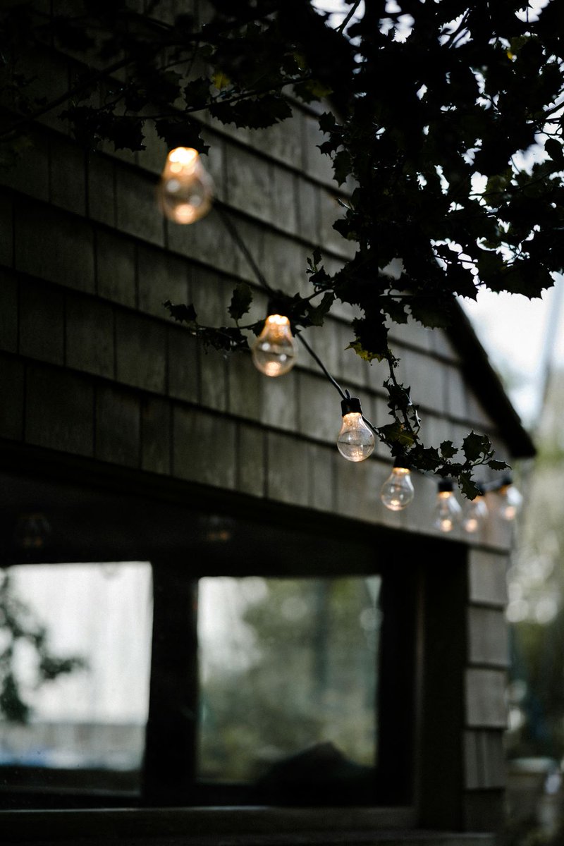 Need some outdoor love for the summer? Let Fusion Electric give your outdoor space the update it needs to prepare for the warm spring and summer months ahead.  fusionkc.com/outdoor-lighti…
#fusionelectric #electrician #kansascityelectricians #electriciankansascity #localelectrician