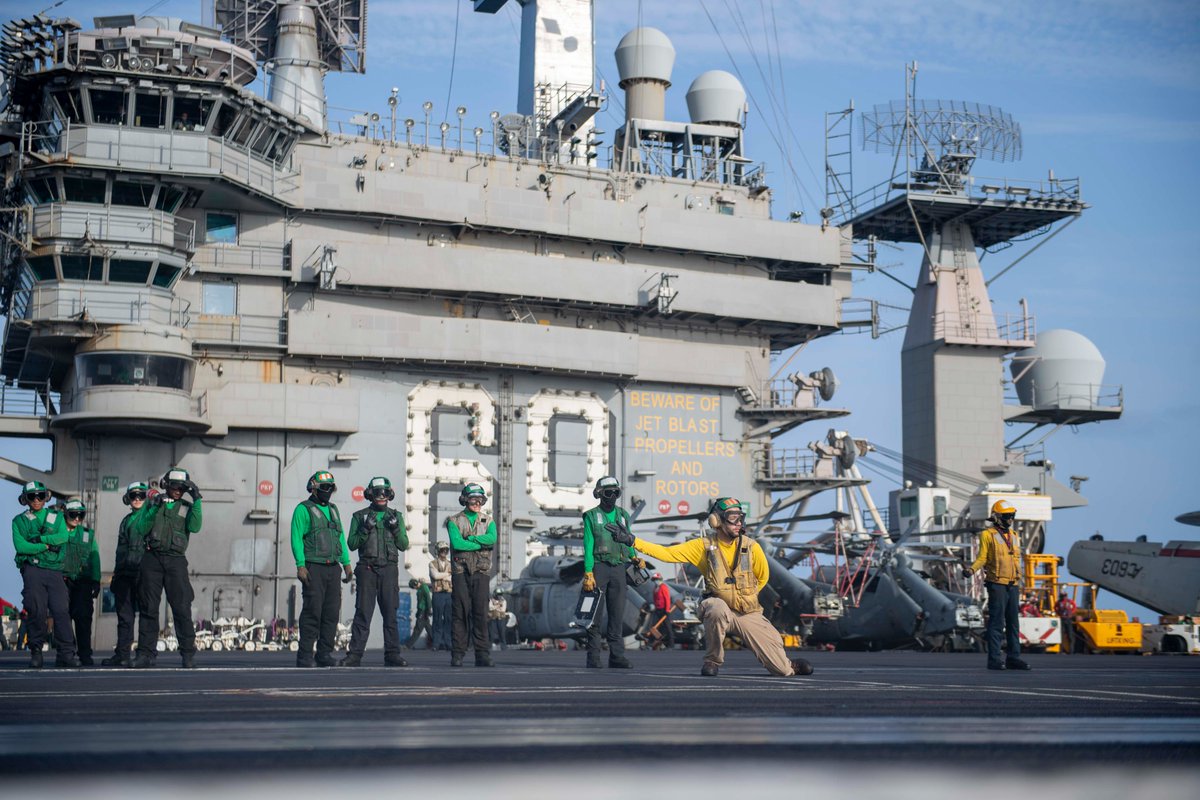 Carrier USS Dwight D. Eisenhower Back in Red Sea, Passes 200-Day Deployment Mark – USNI News news.usni.org/2024/05/06/car…