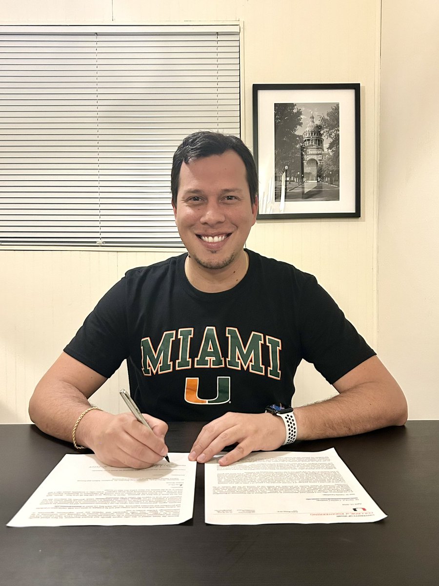 David Castilla-Casadiego 🇨🇴 (@davidcastillac4) on Twitter photo I am happy to share that I will be starting my career as an assistant professor in the Biomedical Engineering Department at the University of Miami in Spring 2025! Special thanks to my fantastic mentors Dr. <a href="/RosalesGroup/">Adrianne Rosales</a> and Dr. <a href="/jorge_almodovar/">Jorge Almodóvar</a> I am happy to share that I will be starting my career as an assistant professor in the Biomedical Engineering Department at the University of Miami in Spring 2025! Special thanks to my fantastic mentors Dr. <a href="/RosalesGroup/">Adrianne Rosales</a> and Dr. <a href="/jorge_almodovar/">Jorge Almodóvar</a>