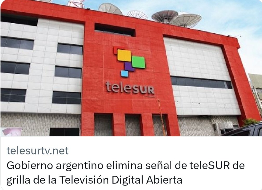 El presidente @JMilei elimina la señal a @teleSURtv de la Televisión Digital Abierta en #Argentina..! Burlándose descaradamente de la supuesta Libertad de Expresión que el defiende @_Davidcu @carballidopabad @pvillegas_tlSUR @marceloCena @AndreteleSUR @TobarteleSUR @Graciela727
