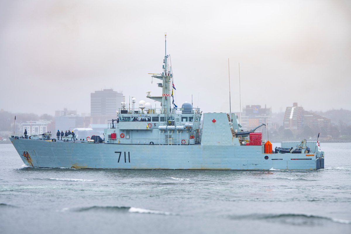 #HMCSSummerside departed #Halifax today, for a 9-week deployment on #OpCaribbe, Canada's contribution to the U.S.-led enhanced counter-narcotics operations in the Caribbean. The ship will join #HMCSMargaretBrooke for a brief period of time. Fair winds and following seas! 🌊