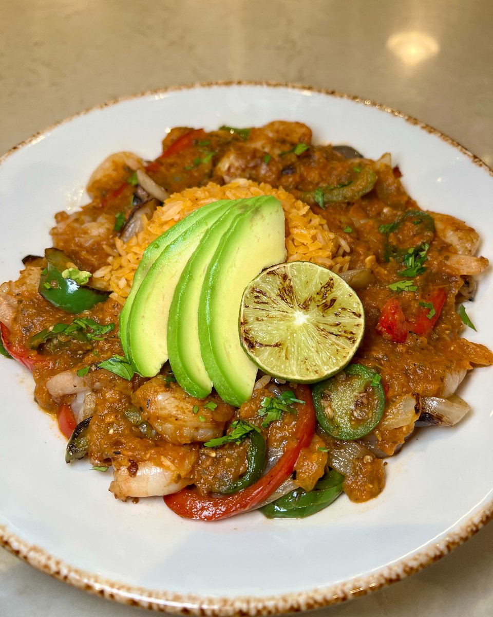 Say 'Feliz Día de las Madres' with a delightful, traditional Shrimp Ranchero from Good Times Café. Celebrate the extraordinary Mexican mothers in your life! 🎉🇲🇽 For more info, click the link!🔗 bit.ly/3HWo1Uz #morongocasino #goodtimes #mexicanmothersday #mexicanfood
