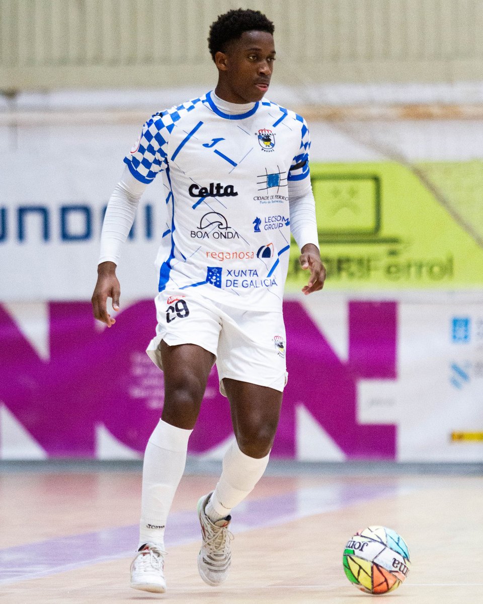 𝗗𝗼𝗺𝗶𝗻𝗴𝗼𝘀 2⃣9⃣😍⚪️🔵

#Limones5team • <a href="/dxavier08/">Domingos</a>
