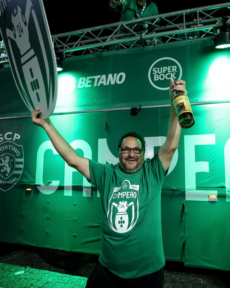 Nosso_Sporting's tweet photo. CUIDADO! 🆘

Fotos sensíveis para quem não é CAMPEÃO NACIONAL! 💚 https://t.co/MhH9ht6N7N