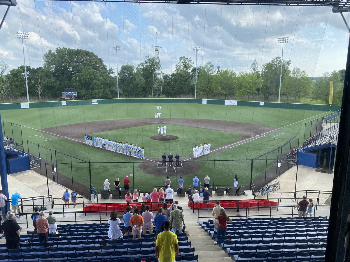 We are underway here at USA Stadium with @NORTHPOINTBB and @DiamondGryphs