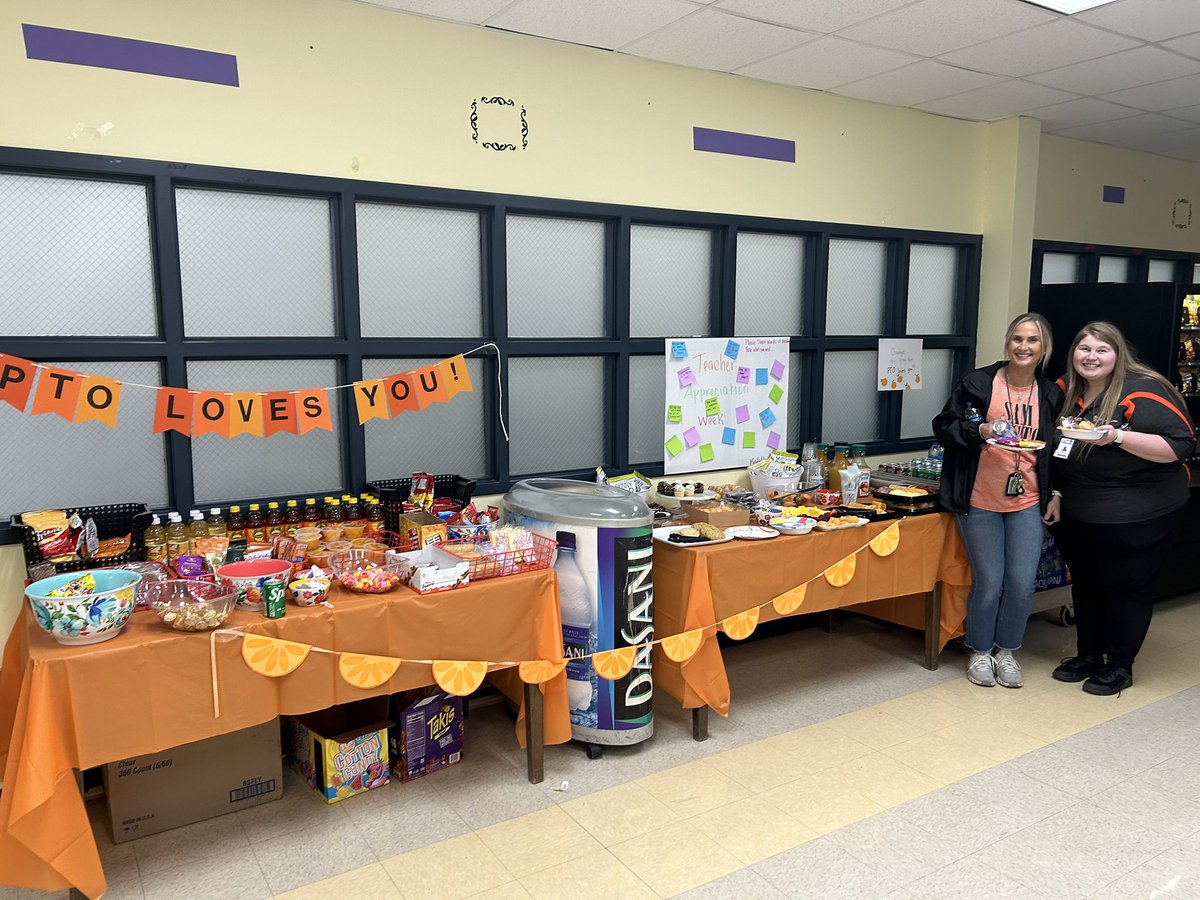 Our fabulous Brabham Middle School PTO kicked Teacher Appreciation Week off in style! #OrangeYouGlad2BeaBobkat! 🍊 Thank you teachers for the difference you make each day! #EPIC.EXCELLENCE.LIVES.HERE