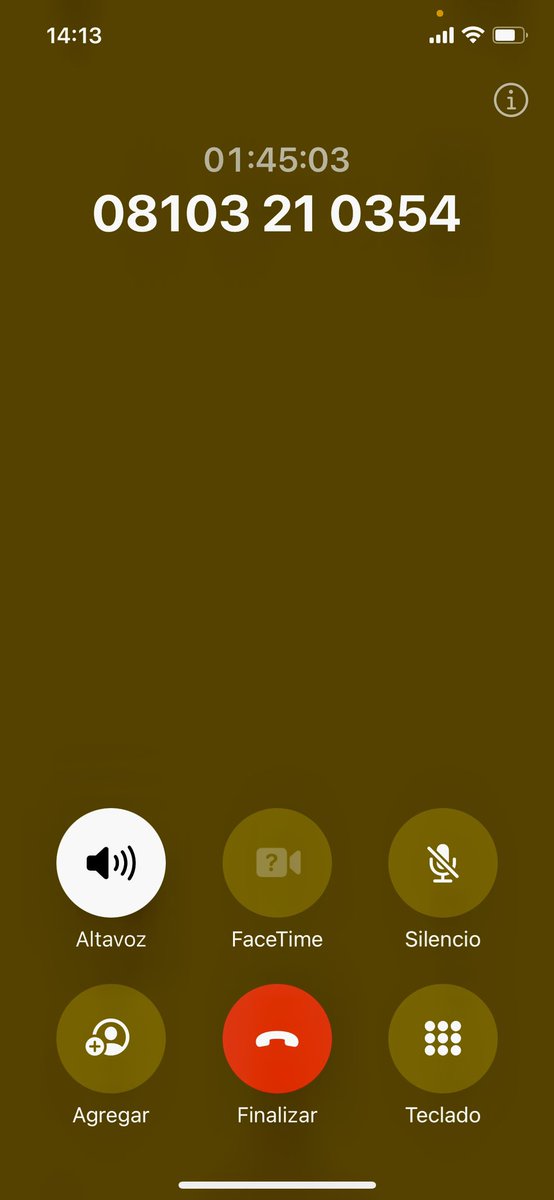 Quiero hablar de lo poco amables y deshumanizados son con la gente q se queda sin trabajo de 1 dia para el Otro <a href="/SerCablevision/">Cablevision Fibertel</a>  me atendieron  hable con una vendedora y me dejaron 1,45 minutos sin resolver nada
Me gustaria q los medios puedan ocuparse