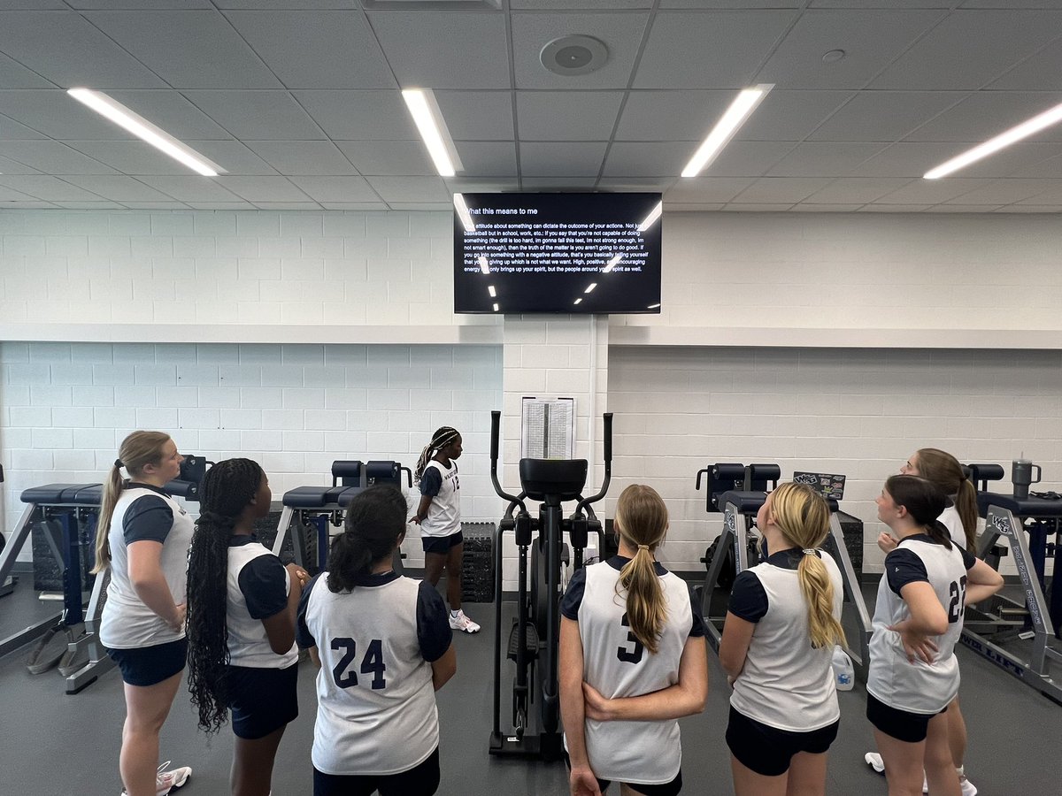 Thank you Jayla Sykes, MiriCole Baity and Kwanui Ghogomu for leading our weekly reflection! 👏🏾📚 “Being mentally tough means you can take your mind someplace else.” -Kobe Bryant