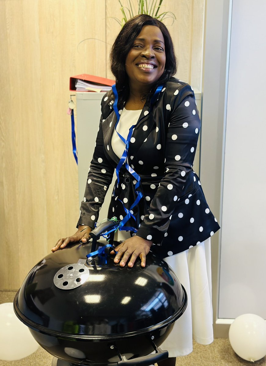 loratomos's tweet photo. Love in the Air!

The PinnaLead team showered me with love to celebrate my birthday which was on the 29th of April. Love is just amazing! https://t.co/dCYm9fbW1T