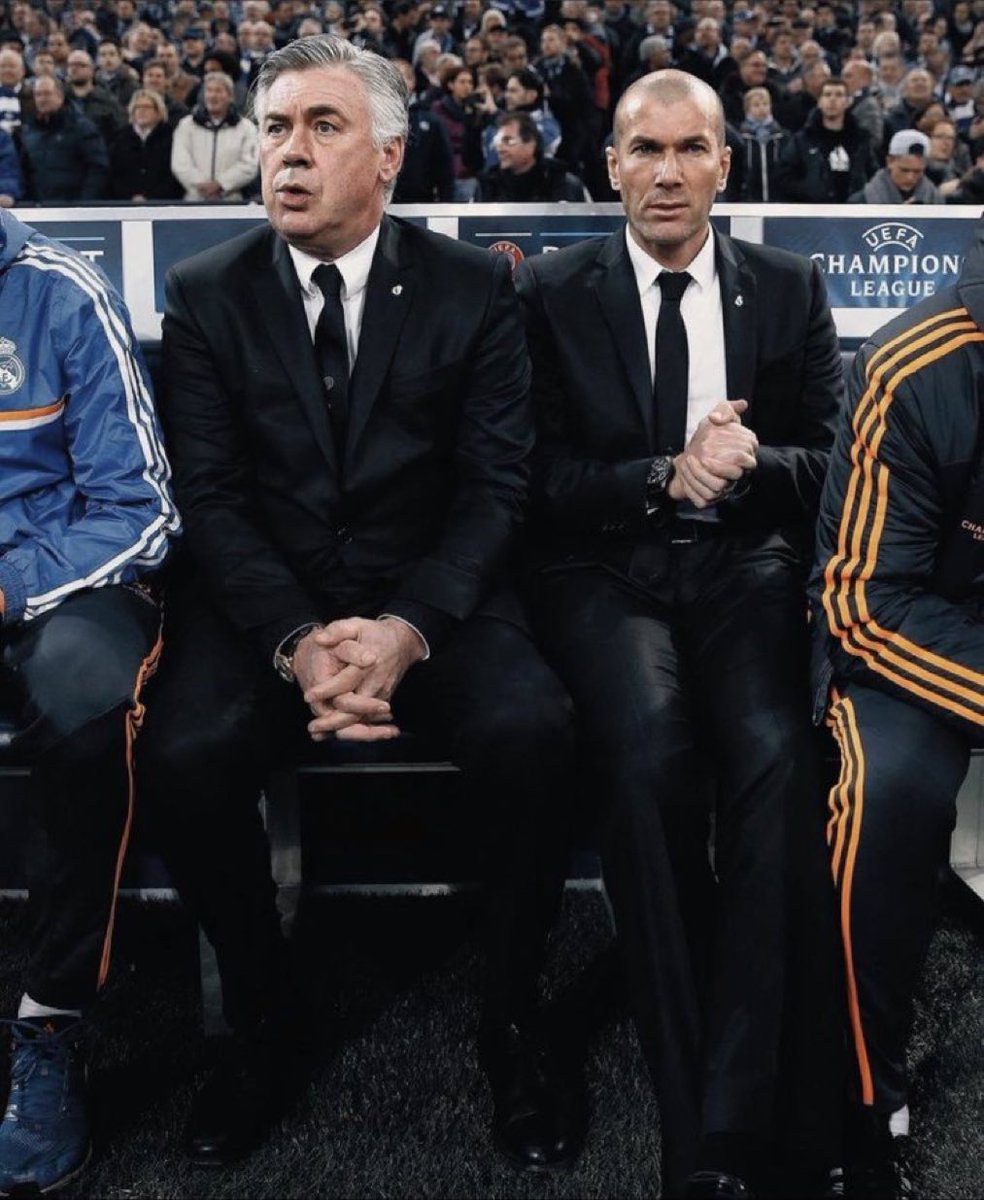 Zinedine Zidane: 11 trophies, 263 games. Carlo Ancelotti: 12 trophies, 286 games.