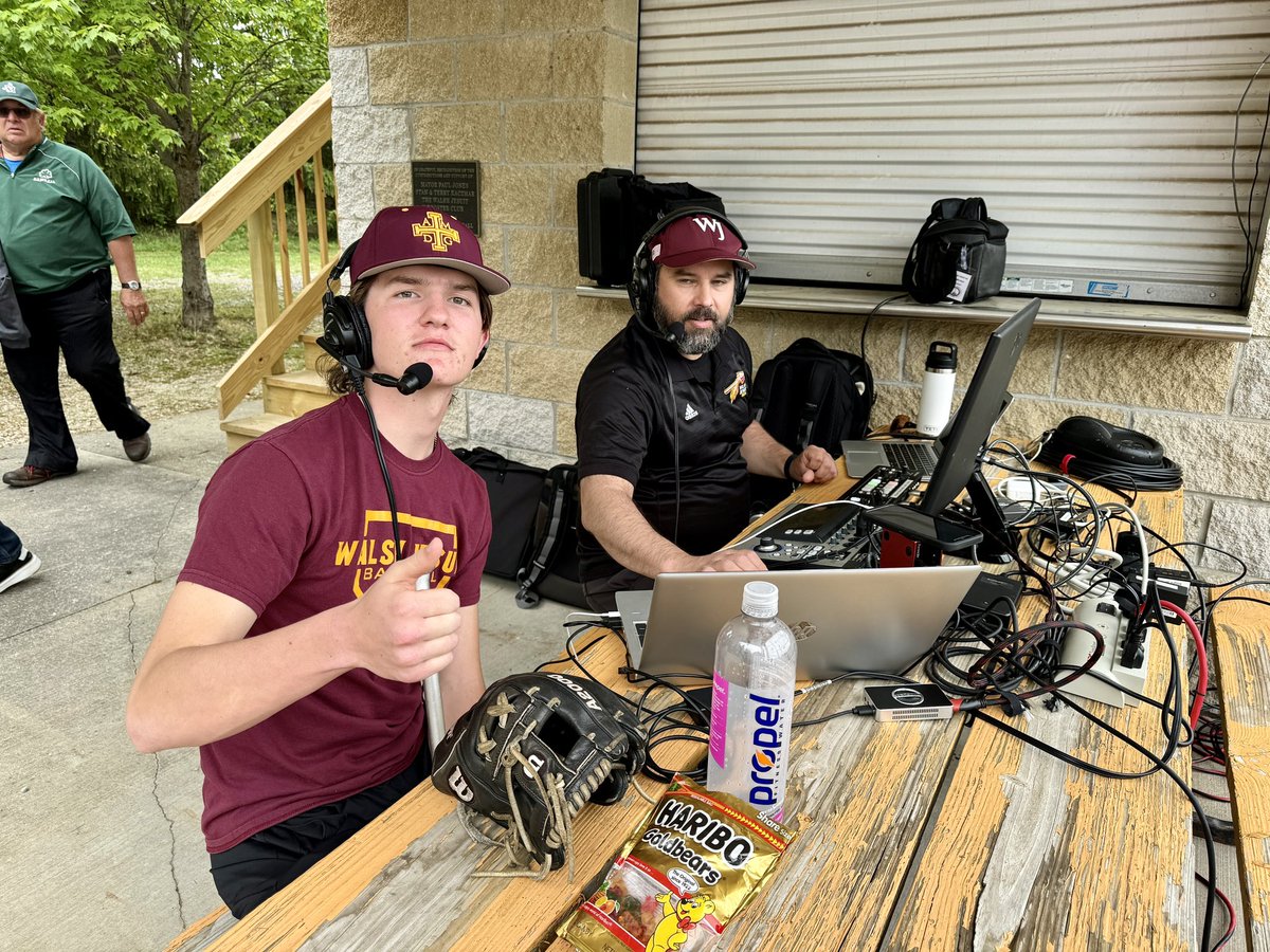 Fitzrec's tweet image. Check out the broadcast of @WJHS_Baseball v. @STVMBaseball on @WJBNSports happening now. @WalshJesuit Senior #13 Adam Bentley providing in depth coverage!
#gowarriors