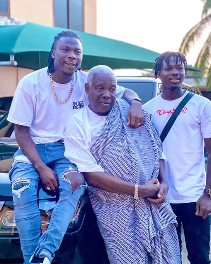 Happy 78Th Birthday To The Father Of The Multiple Award Winning Music Icon, @stonebwoy 🎉🎈🎂 BHIM Nation Wishes You Good Health, Happiness And God’s Blessings.🙏 We Love You Mr. Satekla!❤️❤️❤️