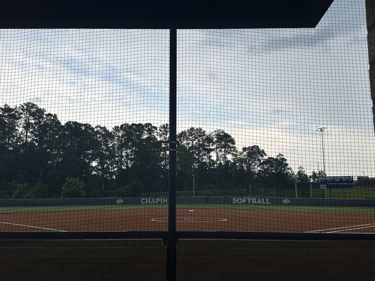 Weather delays for @ChapinBaseball vs Conway and @ChapinSoftball vs Cane Bay. Will post start time when we have one. @LouatTheState @junebugnewyork