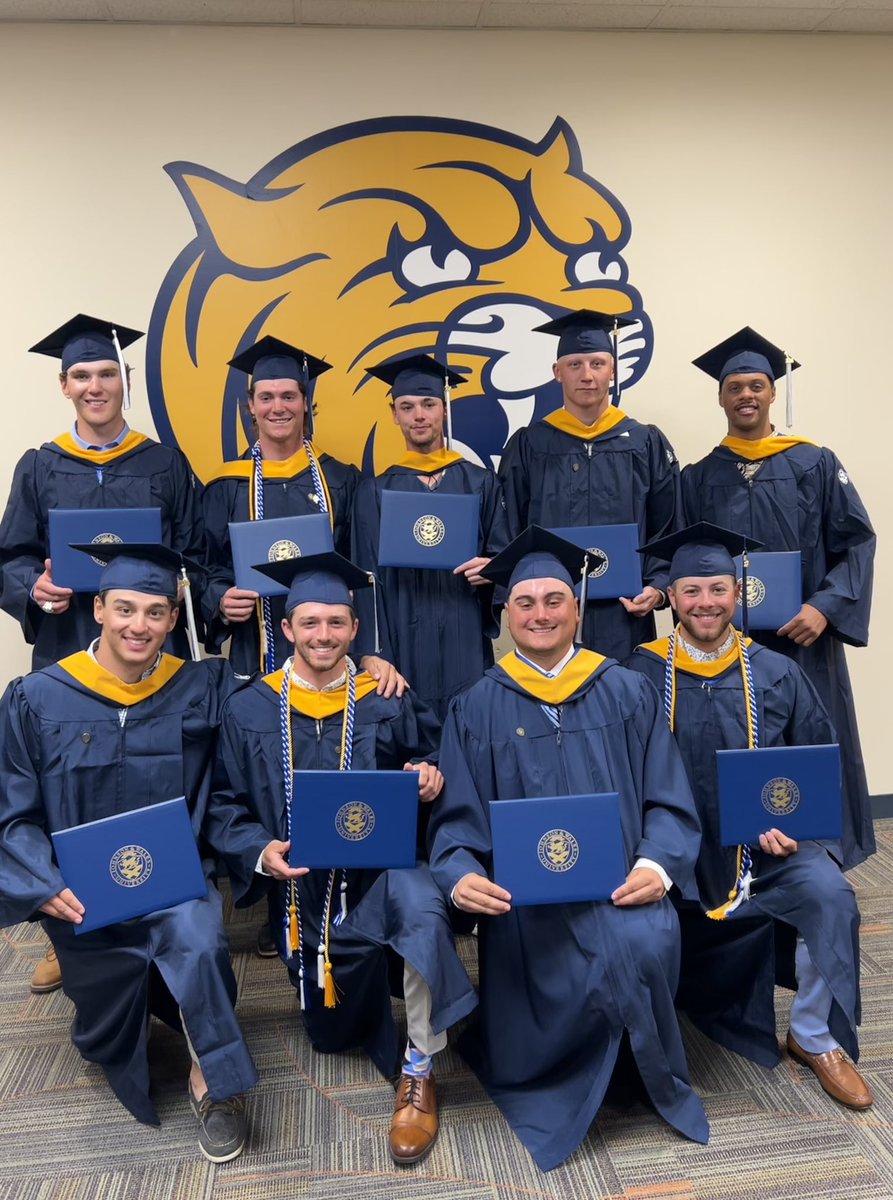 Congratulations to all of our seniors who are now officially JWU graduates! We are so proud of you & all your accomplishments. Best of luck in your future endeavors! 🐾🎓

#jwubaseball #happygraduation