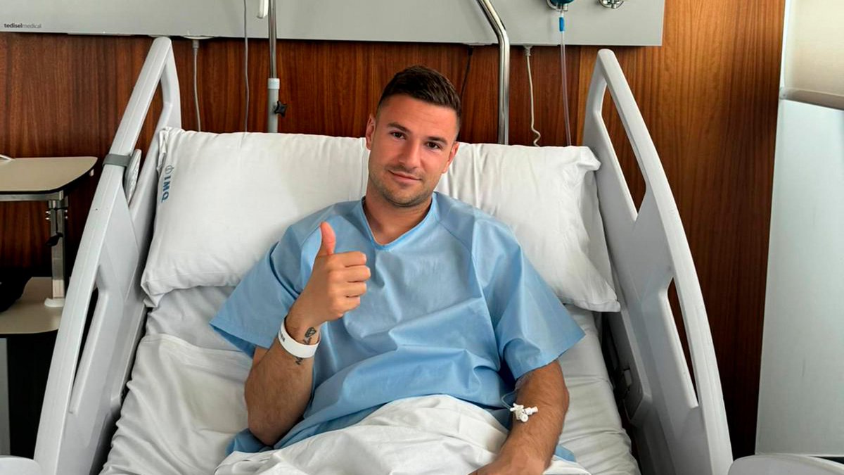 ⚽ #FÚTBOL
🏆 #LigaEASports

🏥 Gorka Guruzeta, intervenido con éxito de una apendicitis aguda. El jugador se perderá lo que resta de temporada. 

📸 #AthleticClub

#LaLiga #PrimeraDivisión #AthleticClub #GorkaGuruzeta #EuskalKirola #EuskalKirolaTB #EKTB