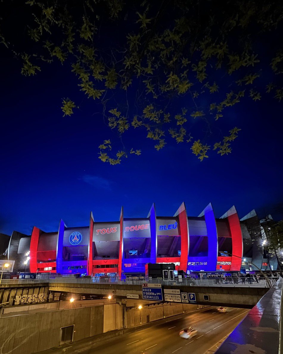 JOUR DE MATCH
JOUR DE GUERRE
JOUR DE QUALIFICATION EN FINALE

RENDEZ NOUS FIER ET DONNEZ TOUT @PSG_inside ❤️💙

#PSGBVB