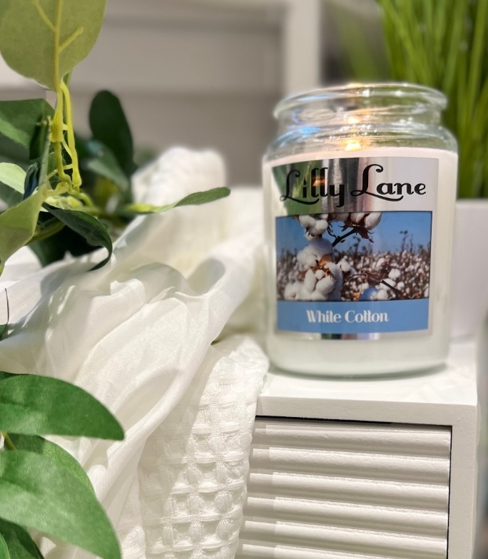 LaneCandles's tweet image. Our Fresh and Clean Lilly Lane White Cotton Candle will give you 90-120 hours of Delightful Welcoming Fragrance the Perfect Addition to Any Home.⁠
⁠
l8r.it/sNHE
⁠
#lillylane⁠
#lillylanecandles⁠
#whitecotton
#scentedcandle⁠
#homedecor