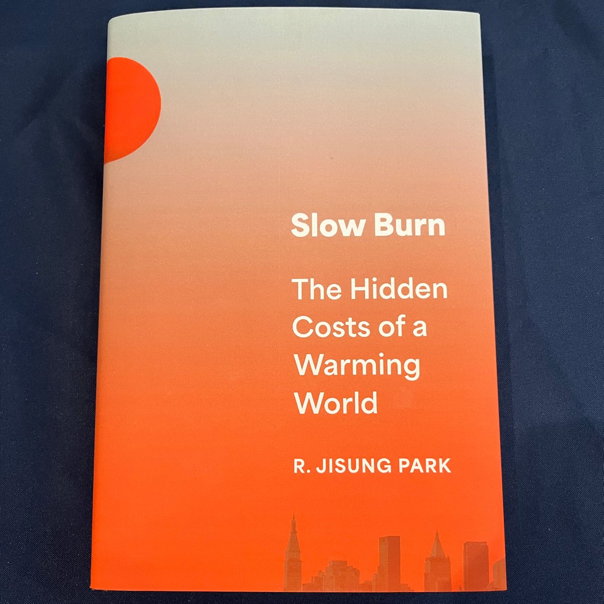 “The warming earth is causing real problems today, and I think we’ve been seriously underestimating those costs.” #PennSP2’s @rjisungpark speaks with @PennGazette about his new book from @PrincetonUPress: thepenngazette.com/slow-burn/