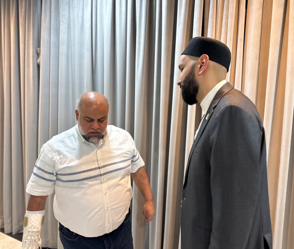 My beloved brother and my hero Wael El-Dahdouh.

Visiting him in his home when I thought I’d only ever meet him in the eternal home we seek was beyond emotion. What do you say to a brother who has lost his mother, wife, kids, grandkids in a genocide for daring to report the