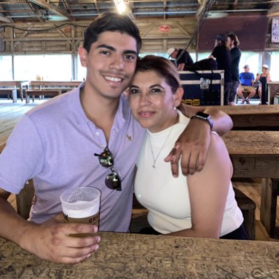 robertopalomoo's tweet photo. #NewProfilePic https://t.co/dNcm159yCp