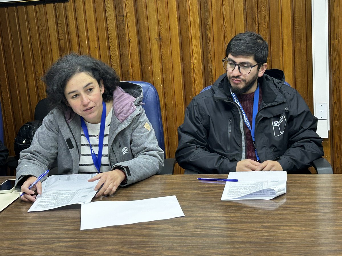 ▶️ Esta tarde se realizó mesa de trabajo del Proyecto Habitacional “Milagritos” , con participación de Director Regional (s) @herviazamudio y equipo @serviulosrios, Alcaldesa @munivaldivia @Carla_Amtmann, dirigentes del comité y empresa constructora. 
@Minvu @Minvulosrios