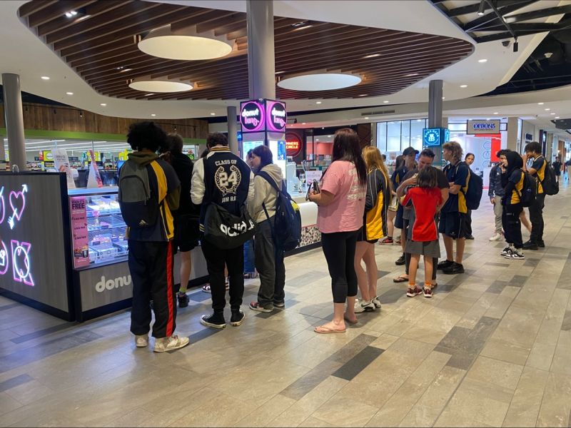 I have posted before about store opening pictures needing to have customers in them.

Check out #Donutking Belmont Forum (WA) which opened this week

If you want to sell your NEXT #franchise, show how popular for latest franchise is with your customers.

#franchiseconsultant