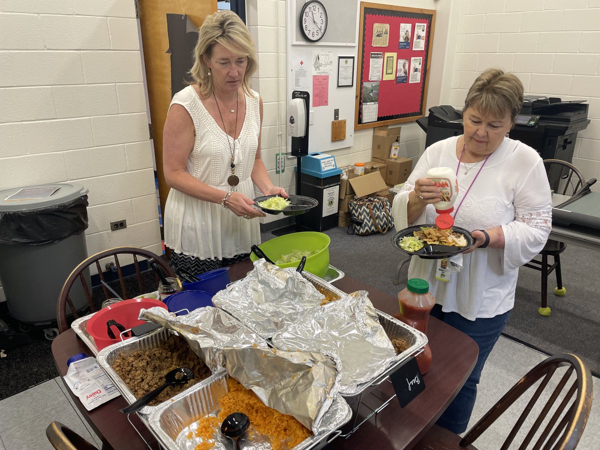 Bonlee PTA hosted today's taco bar lunch for our “Nacho Average Teachers and Staff!' #onechatham #dragonsonfire