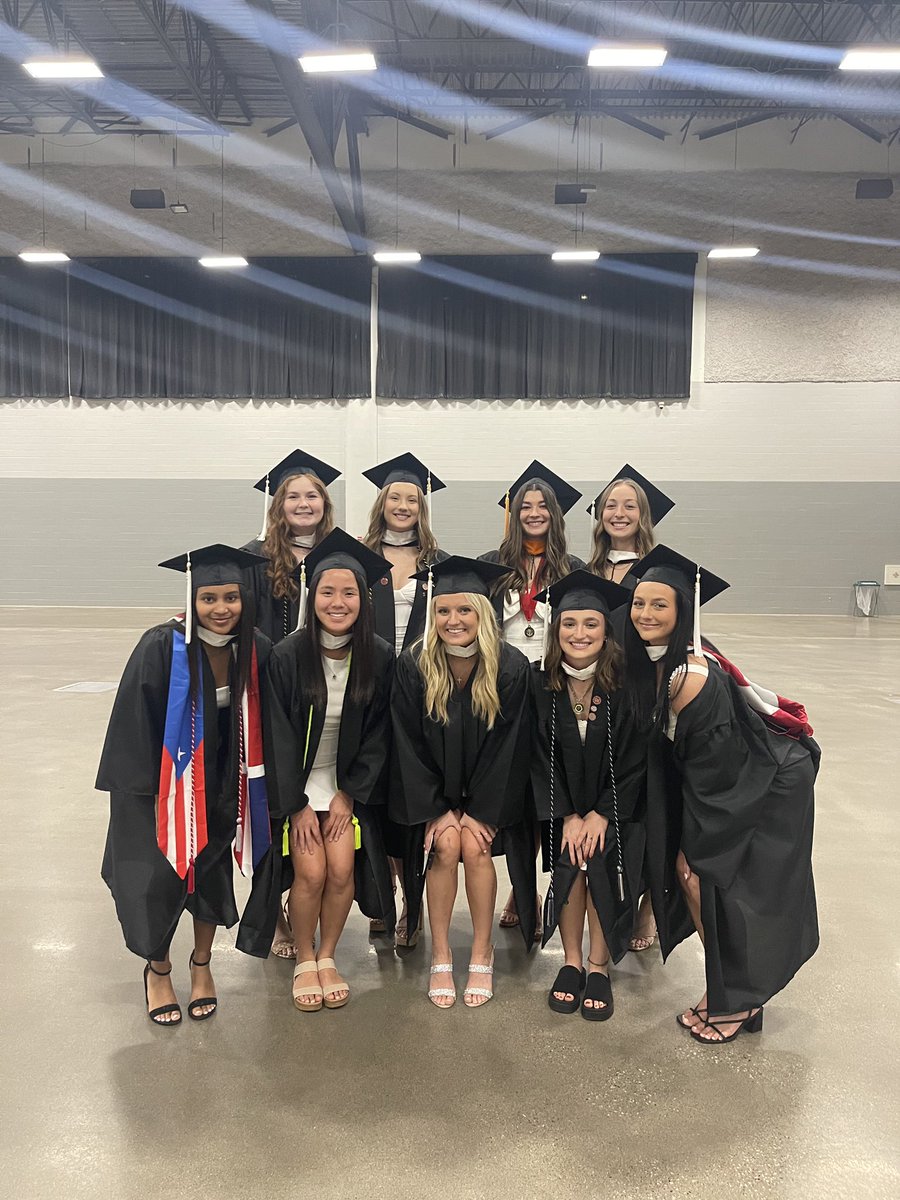 GVUWS_YWNWA's tweet photo. Congratulations to our 2024 graduates! We are missing about half in this picture but commencement is a massive and very busy event. We are proud of you for what you have done to move the program forward! #YNWA #SURG’D https://t.co/4fjvVeNTXq