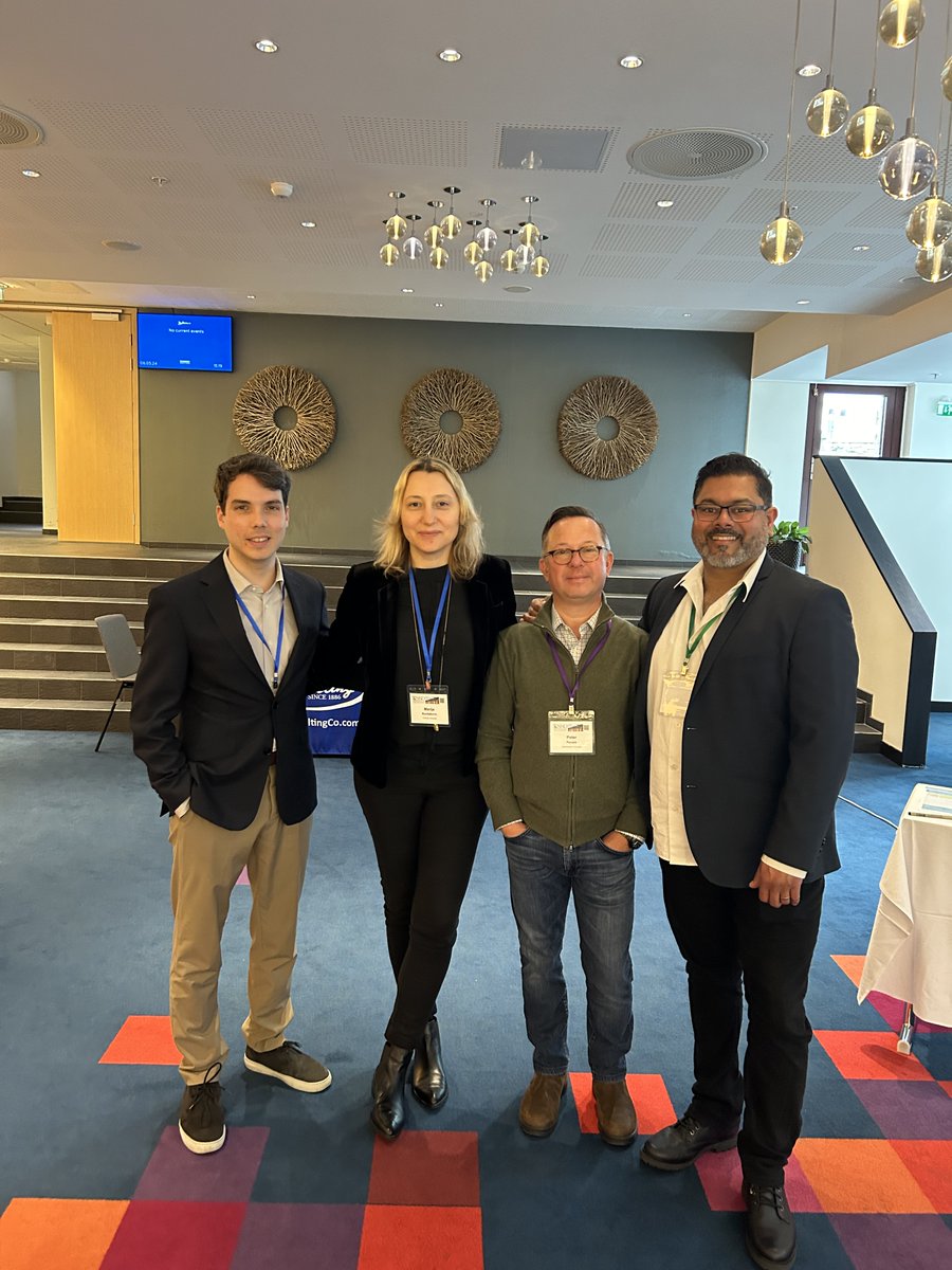 KundakovicLab's tweet image. Really enjoyed our symposium today &amp;amp; dinner with the crew @NCNDgroup_KCL @penzes2018 Elena Choleris @AlexTsompanidis ... as well as hanging out with @jordanmarrocco @TravisEHodges .. Another great @OSSDtweets meeting! #OSSD2024