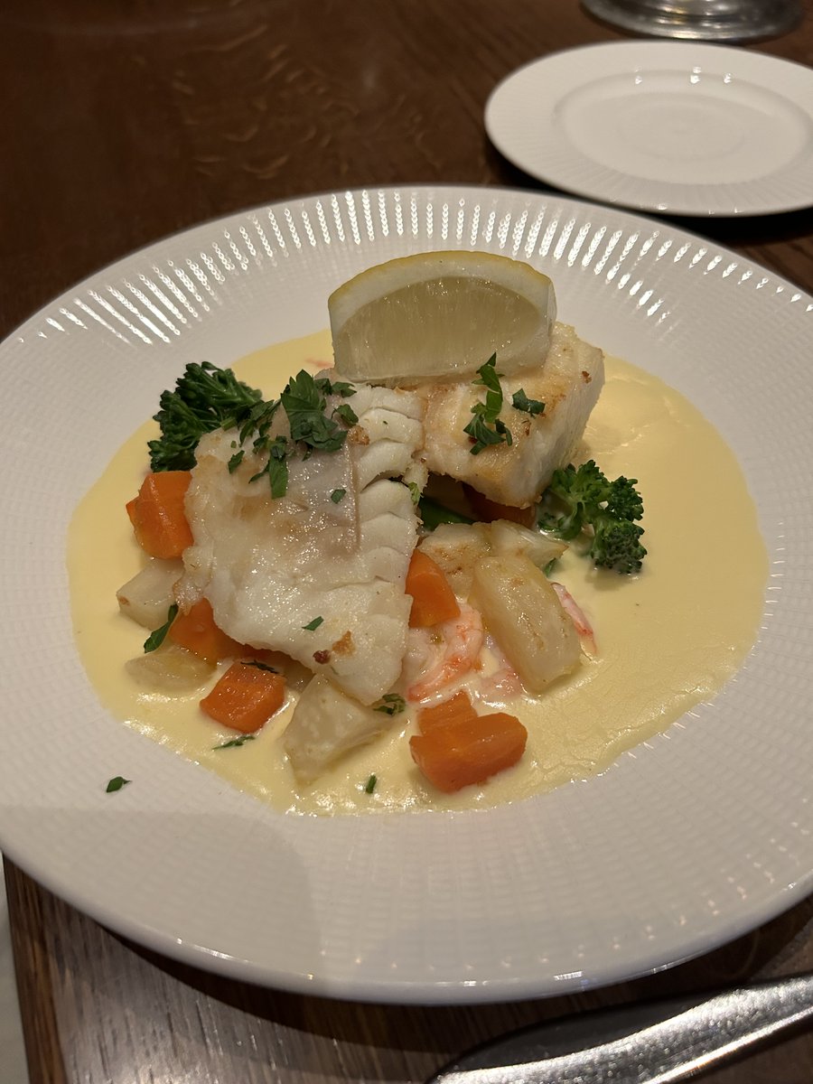 KundakovicLab's tweet image. Really enjoyed our symposium today &amp;amp; dinner with the crew @NCNDgroup_KCL @penzes2018 Elena Choleris @AlexTsompanidis ... as well as hanging out with @jordanmarrocco @TravisEHodges .. Another great @OSSDtweets meeting! #OSSD2024