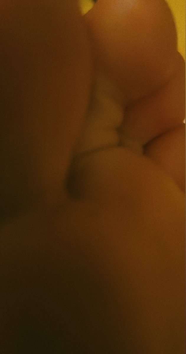 Ze wachten op jou.. #voetjes #voetfotos #tekoop #dirtytalk