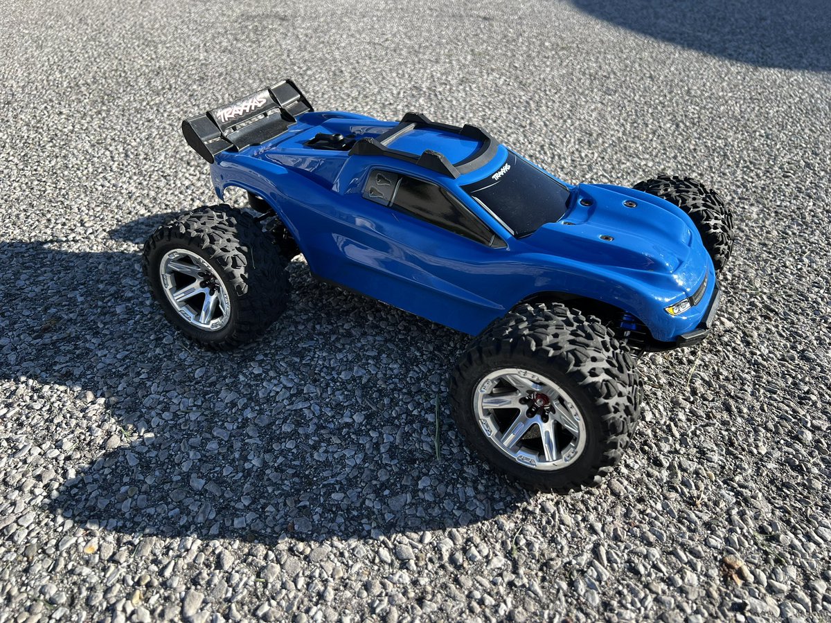 @Traxxas