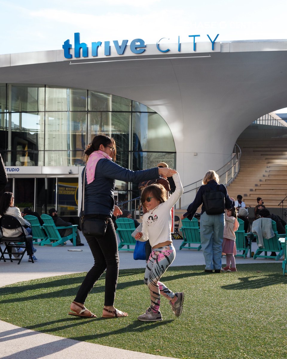 Had so much fun dancing into the weekend at last week’s First Fridays at Thrive City 🎶 Don’t miss out on the live music and special retailer offers at our next First Fridays in June!