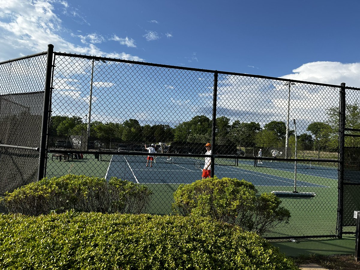 corkymeadows's tweet photo. District tournaments everywhere.  Singles are Jordan and Ozge.  Doubles are Payden and Will!  Go Blaze! Tennis! @bhs_smith @bhstrakas https://t.co/2UpTo74uRY